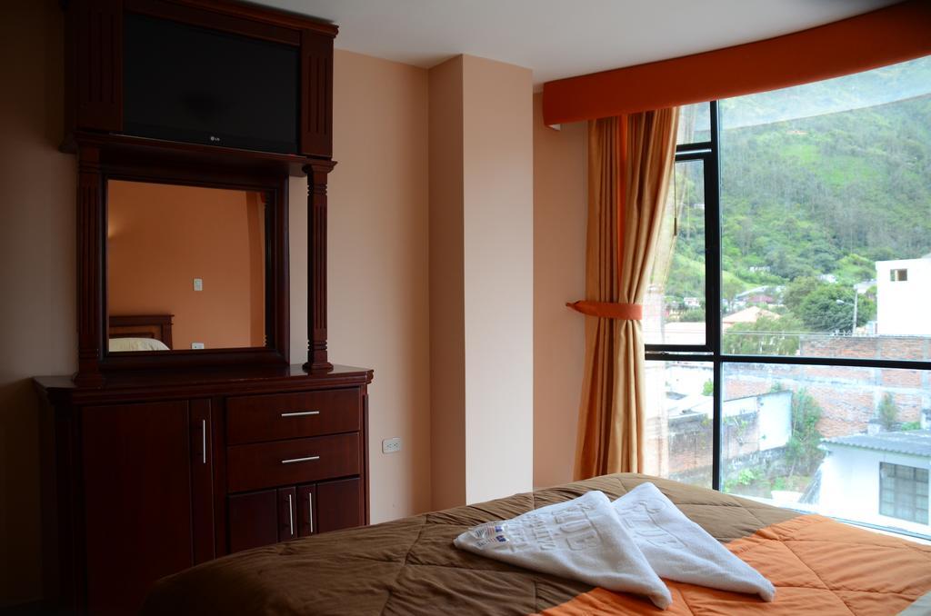 Club Ejecutivo Hotel Baños Zewnętrze zdjęcie